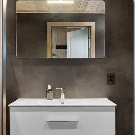 Blabaertoppen - Jacuzzi - Natur & Ski - 60 Min Osl 4* Loten
